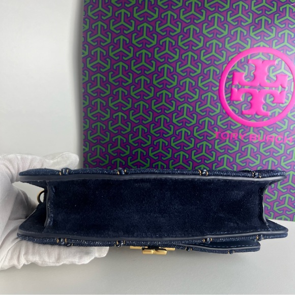 NWT Tory Burch Britten Denim Chain Wallet With Wristlet - Picture 12 of 16